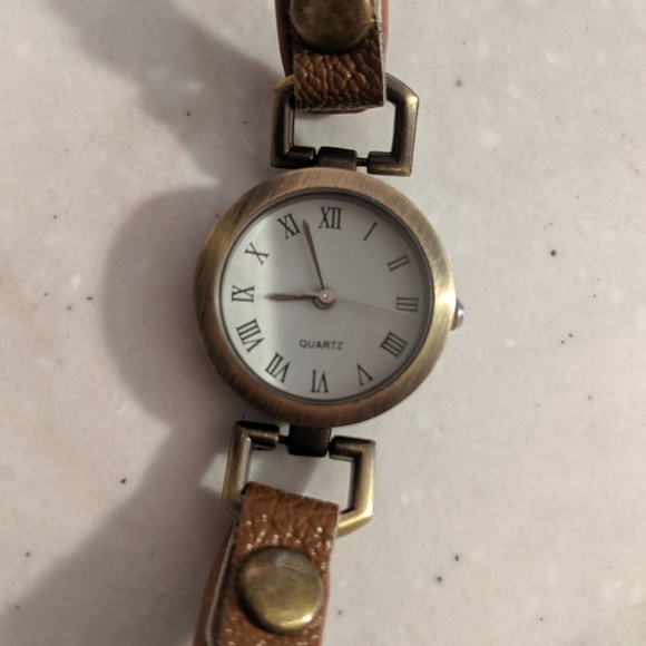 Wrap Watch - Picture 3 of 6